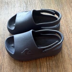 Kids Blue Sandals. Silver brand.